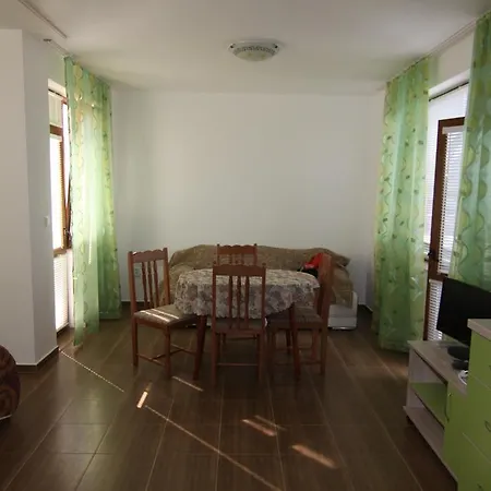 In Lotos Complex Апартамент Кранево