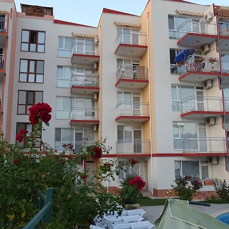 Apartment In Lotos Complex