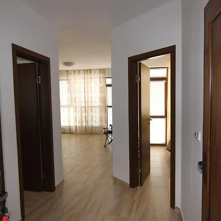 Appartement In Lotos Complex *